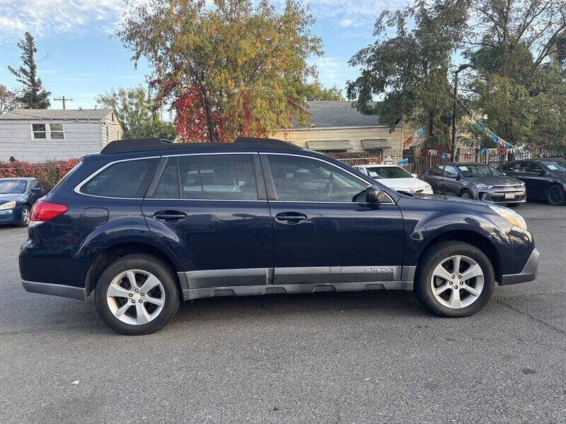 Used 2014 Subaru Outback 2.5i image 8