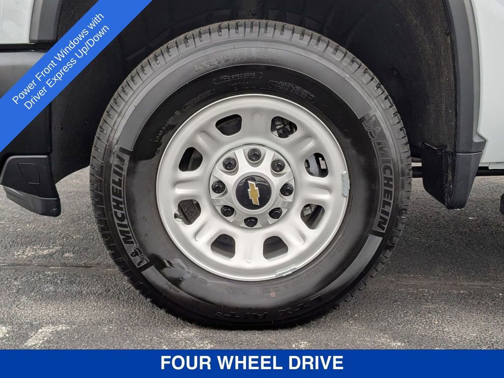 Used 2025 Chevrolet Silverado 2500 W/T w/ WT Convenience Package image 11