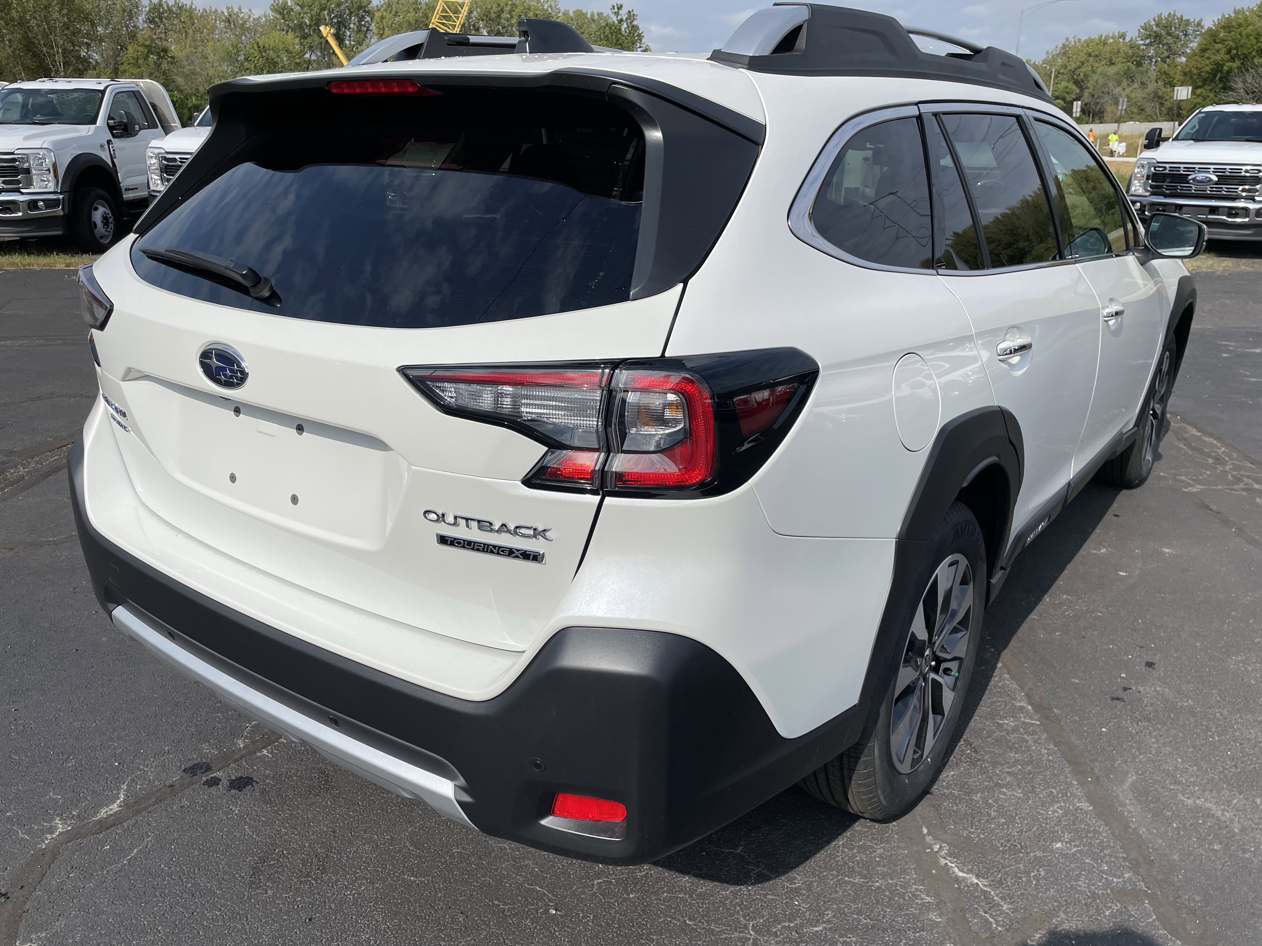 New 2025 Subaru Outback Touring XT image 9