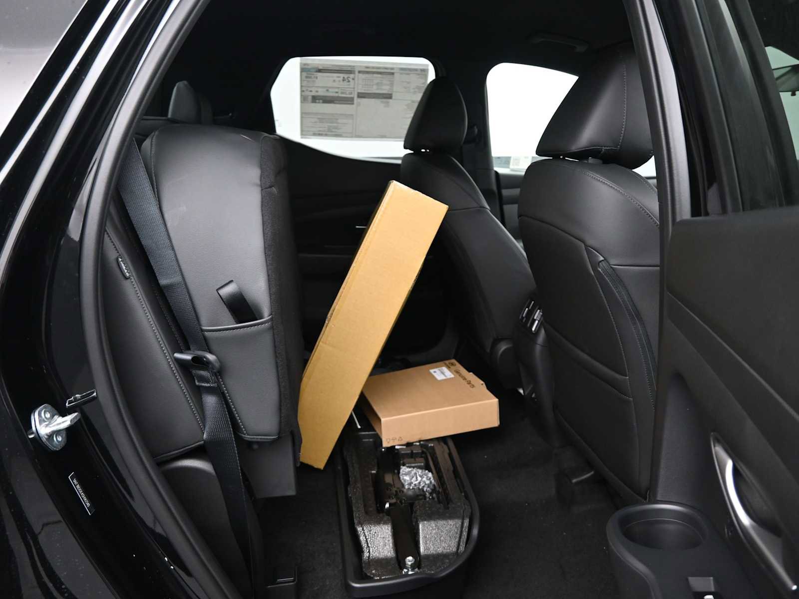 Certified 2025 Hyundai Santa Cruz SEL image 12