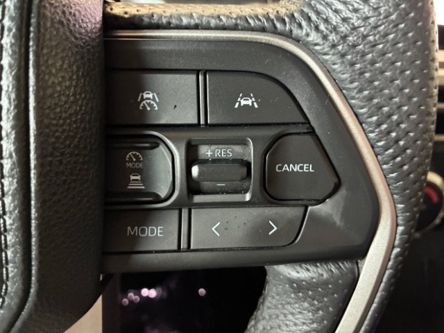 Used 2024 Toyota Tacoma TRD Sport AWD/4WD image 21