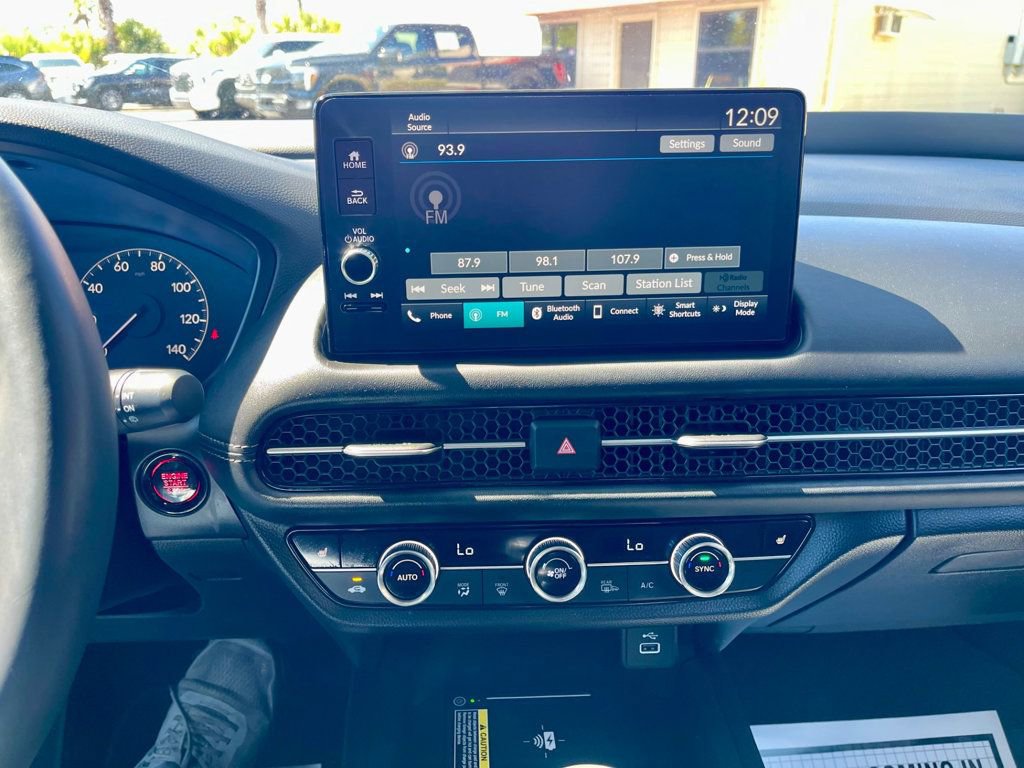 Used 2024 Honda HR-V EX-L image 16