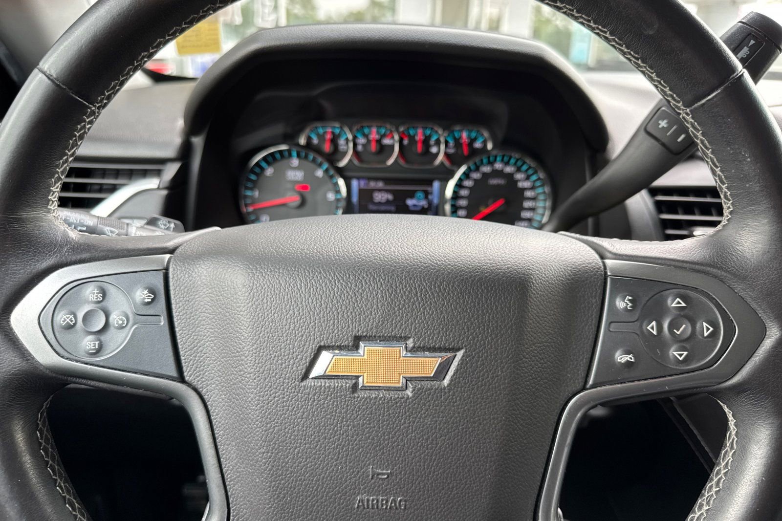 Used 2017 Chevrolet Tahoe LT image 27