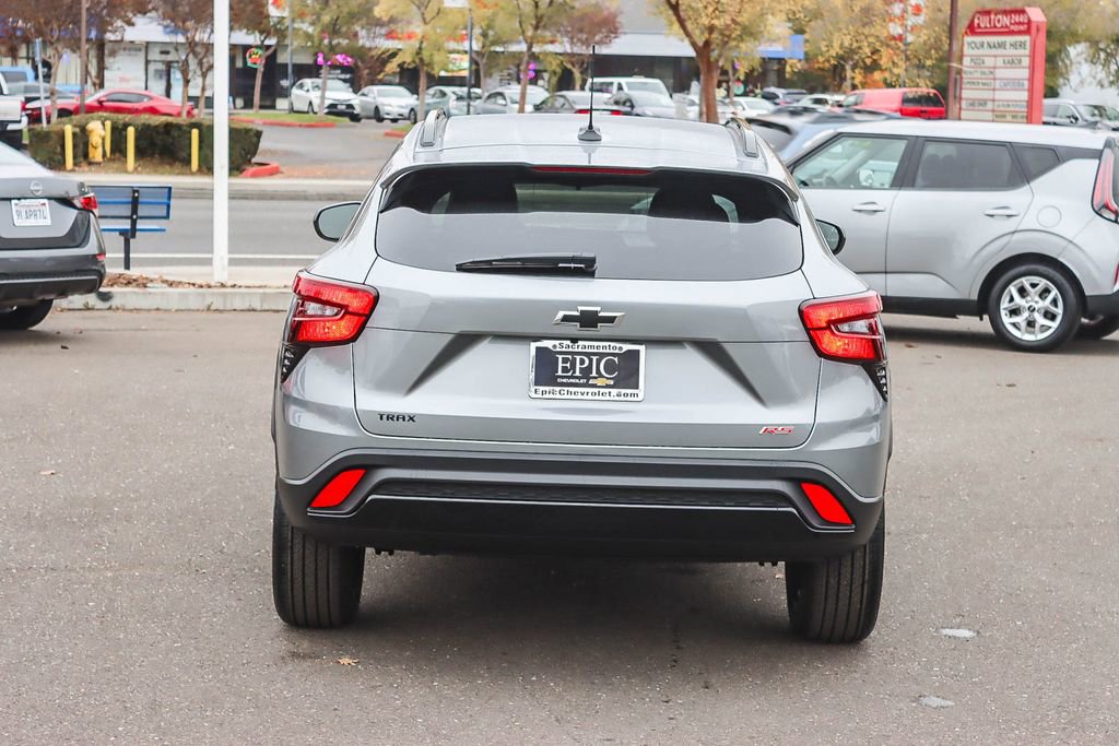 New 2026 Chevrolet Trax RS image 3