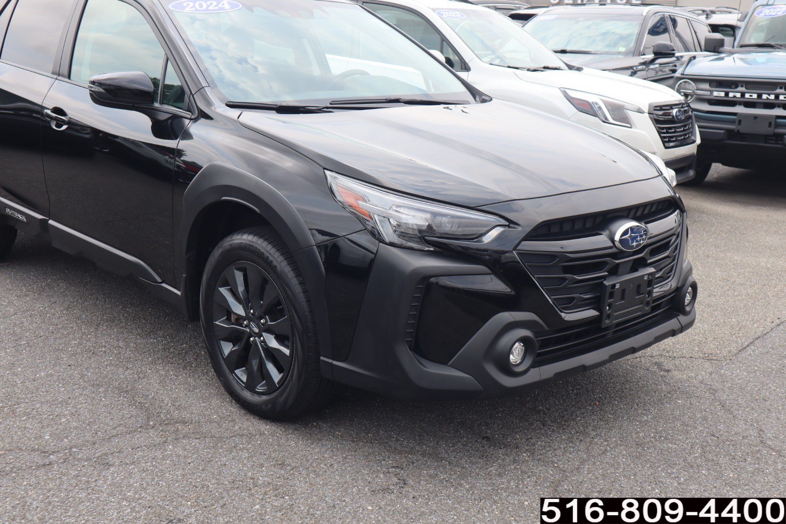 Used 2024 Subaru Outback Onyx Edition AWD/4WD image 2