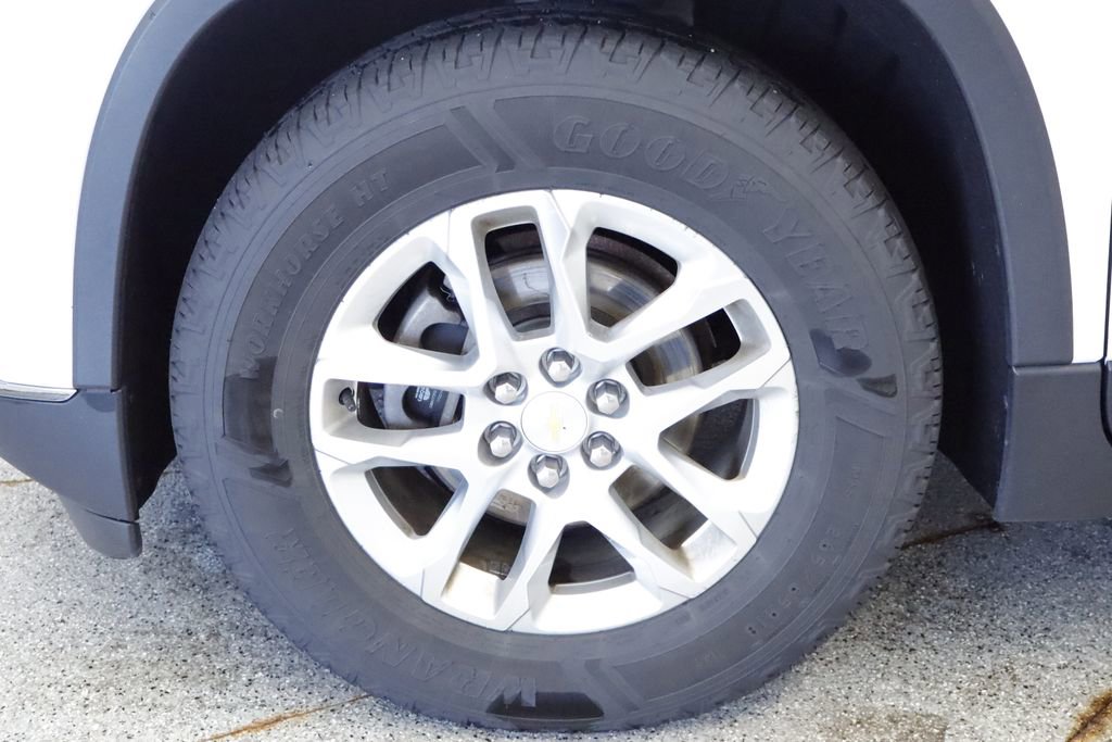 Used 2018 Chevrolet Traverse LT AWD/4WD image 14