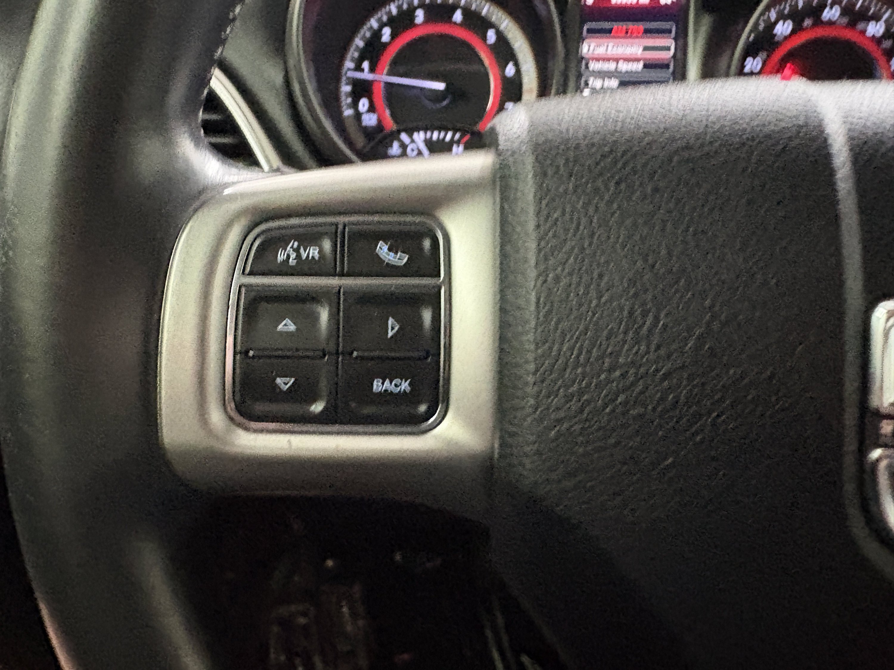 Used 2018 Dodge Journey Crossroad FWD image 29