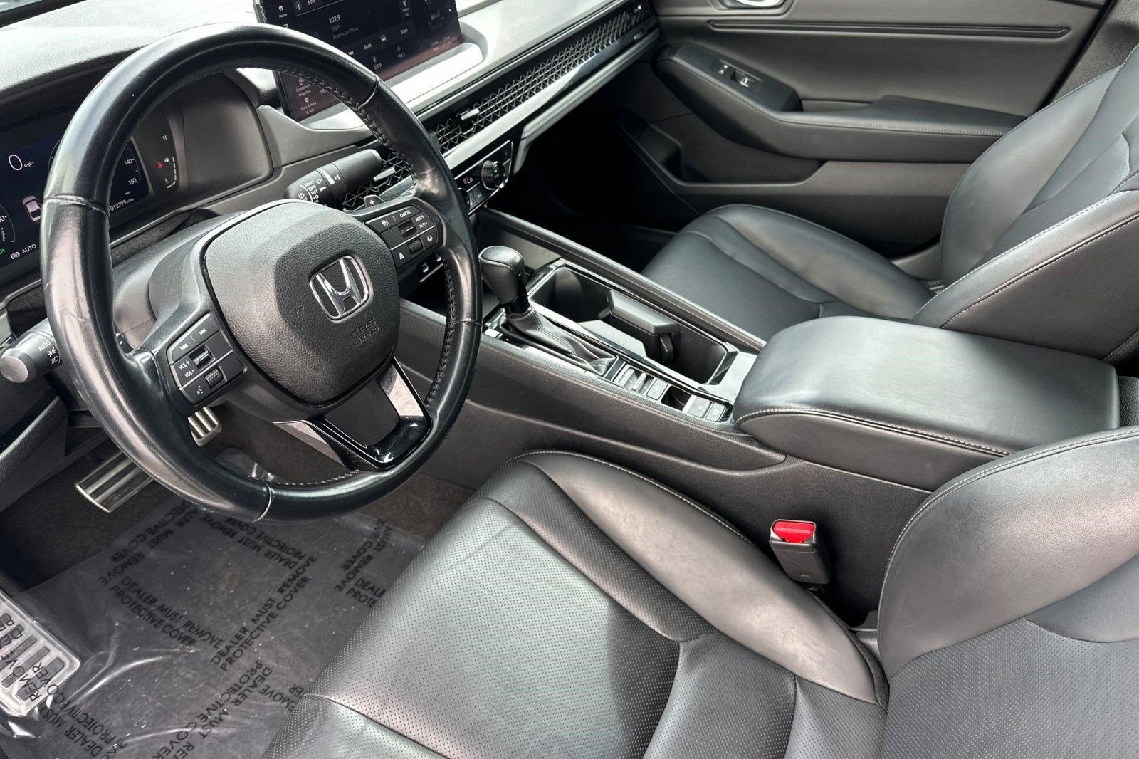 Used 2024 Honda Accord Sport image 4