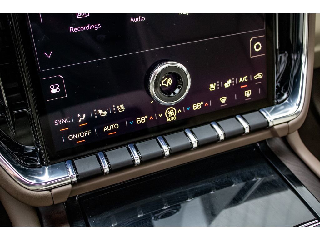 New 2026 GMC Yukon Denali w/ Denali Reserve Package image 37