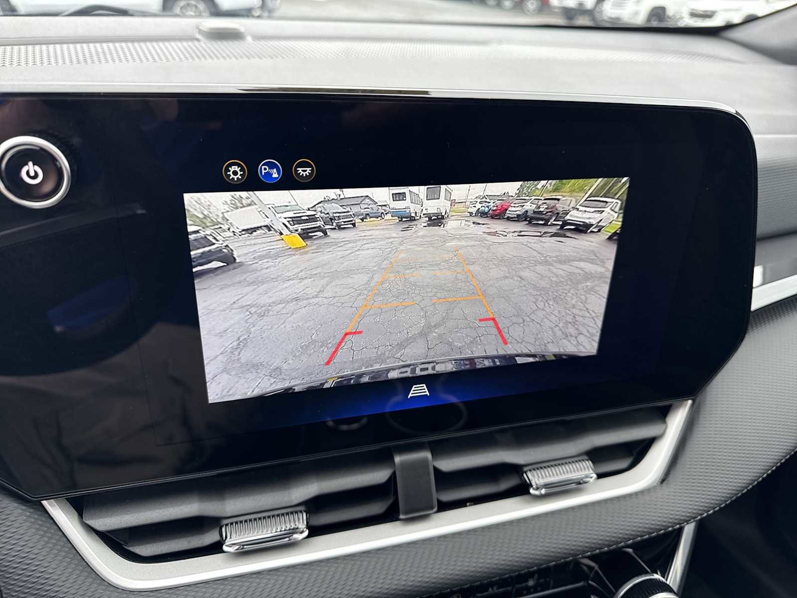 Certified 2026 Chevrolet Equinox LT FWD image 21