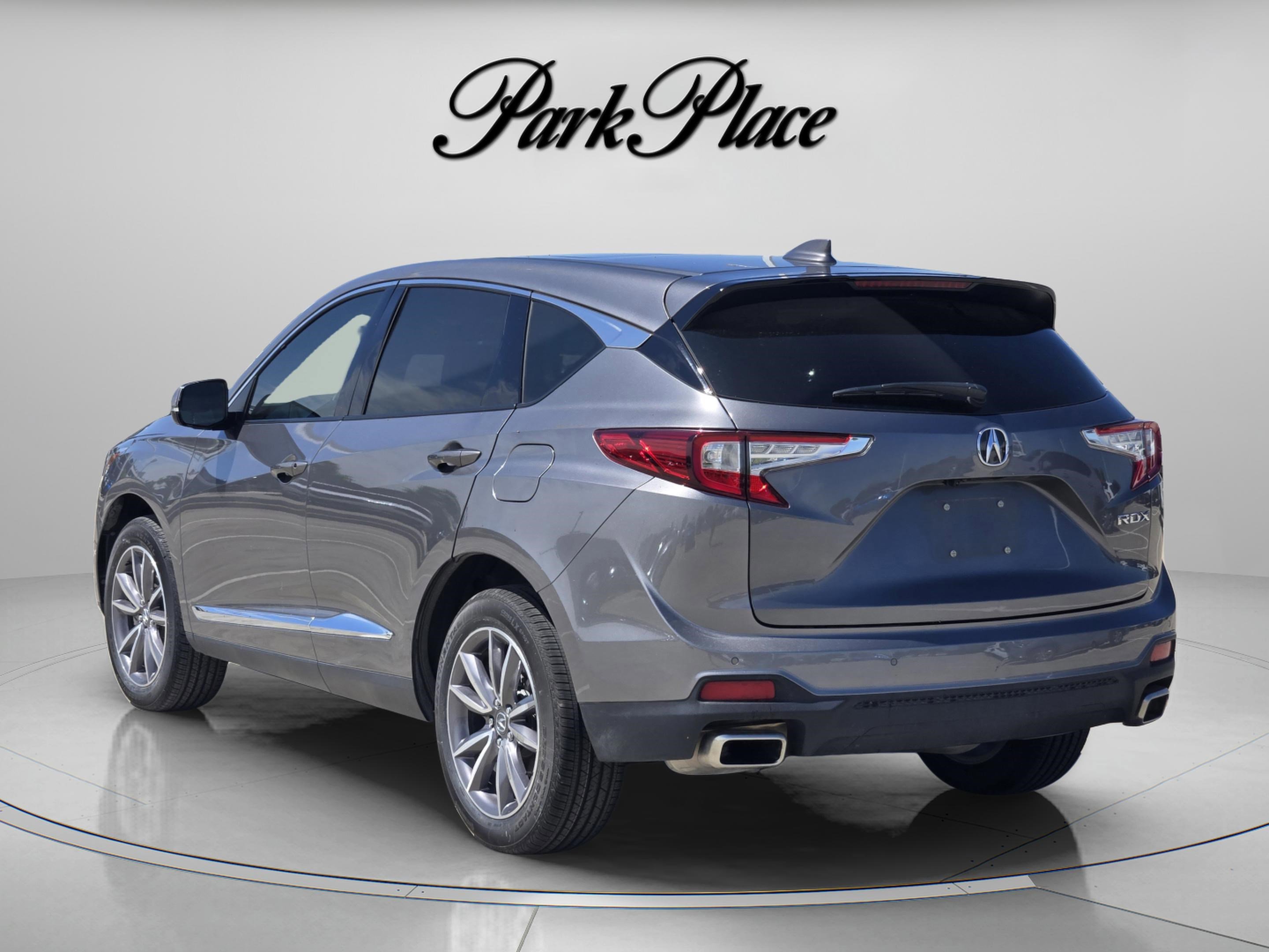 Certified 2023 Acura RDX w/ Technology Package image 3