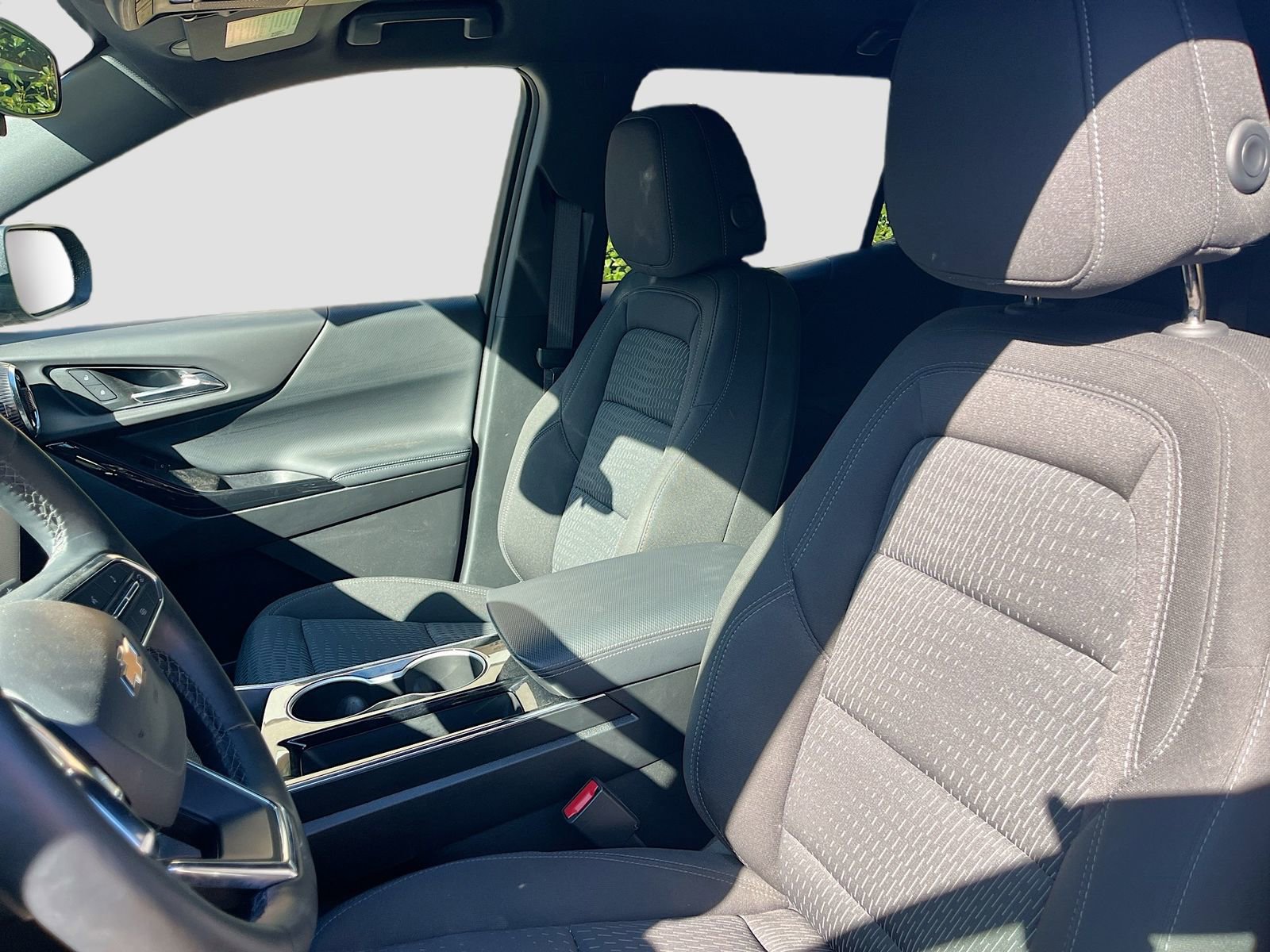 Used 2025 Chevrolet Equinox LT AWD/4WD image 21