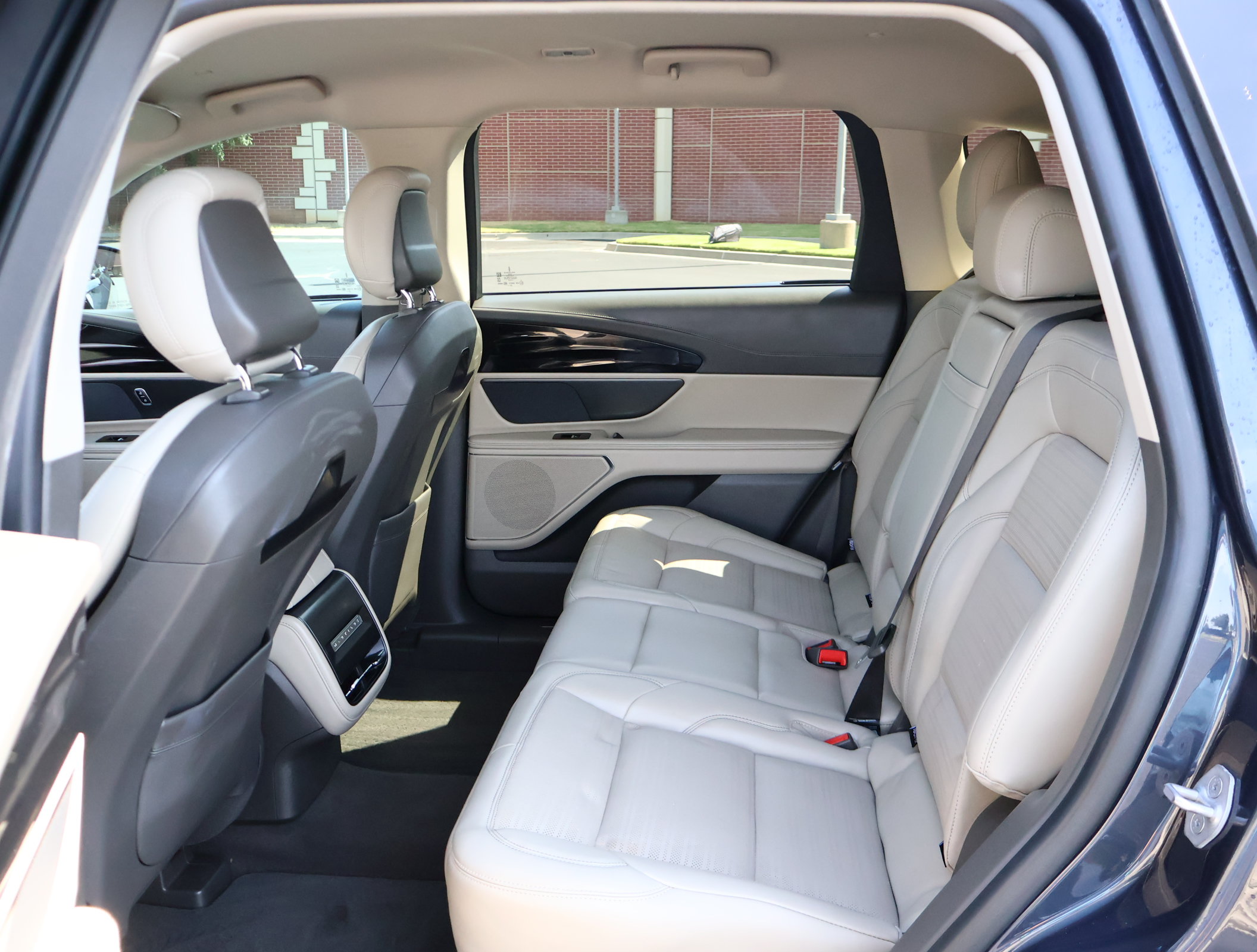 Used 2024 Lincoln Nautilus Reserve AWD/4WD image 20