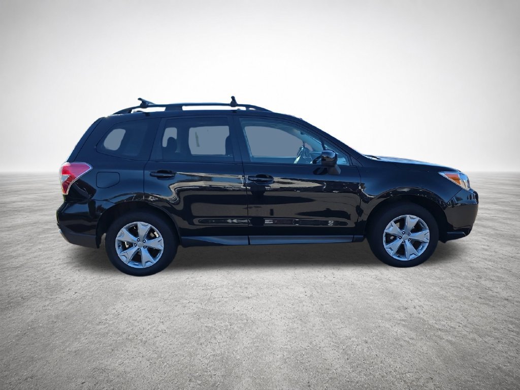 Used 2016 Subaru Forester 2.5i Premium AWD/4WD image 9