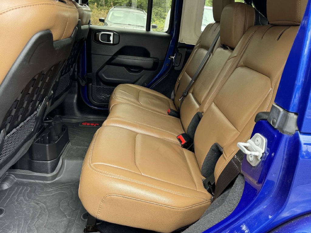 Used 2020 Jeep Wrangler Unlimited Rubicon AWD/4WD image 18