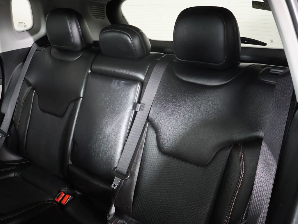 Used 2022 Jeep Compass Limited AWD/4WD image 30