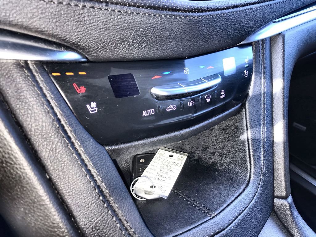 Used 2024 Cadillac XT5 Premium Luxury AWD/4WD image 19