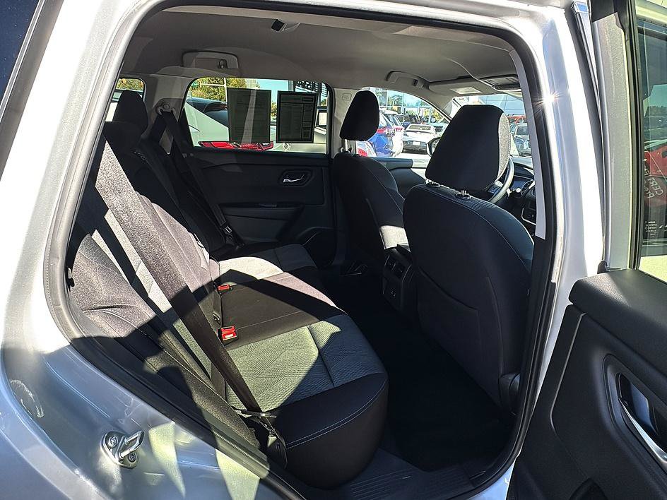Certified 2025 Nissan Rogue SV AWD/4WD image 21
