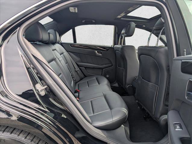 Used 2010 Mercedes-Benz E 350 Sedan image 20