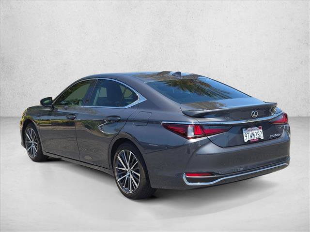 Used 2025 Lexus ES 300h w/ Premium Package FWD image 7