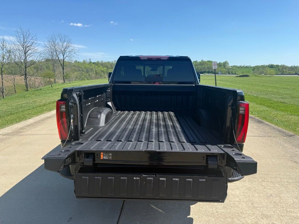 Used 2024 GMC Sierra 2500 Denali w/ Denali Reserve Package image 6