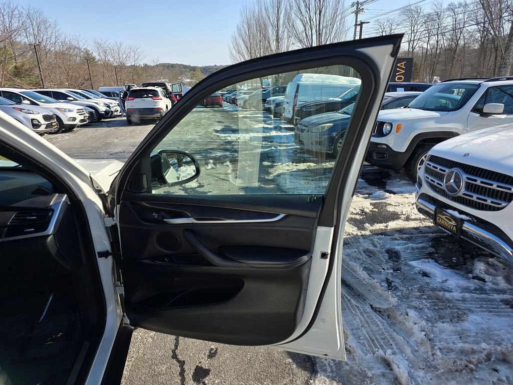 Used 2018 BMW X5 xDrive35i image 23