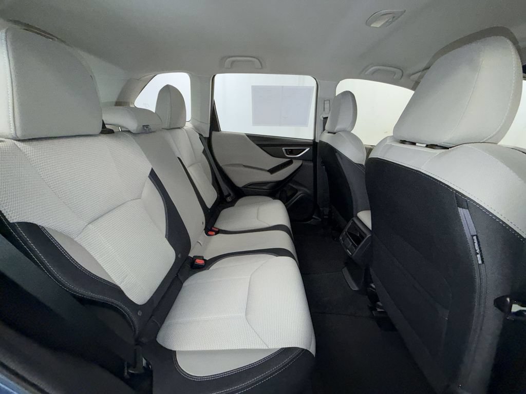 Used 2023 Subaru Forester AWD/4WD image 17