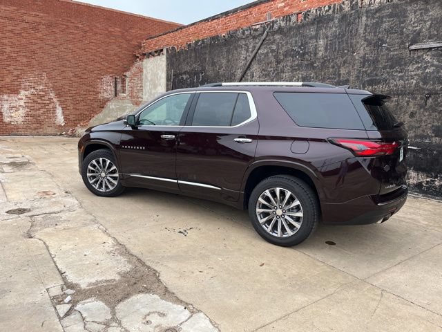 Used 2023 Chevrolet Traverse Premier w/ LPO, Floor Liner Package FWD image 16