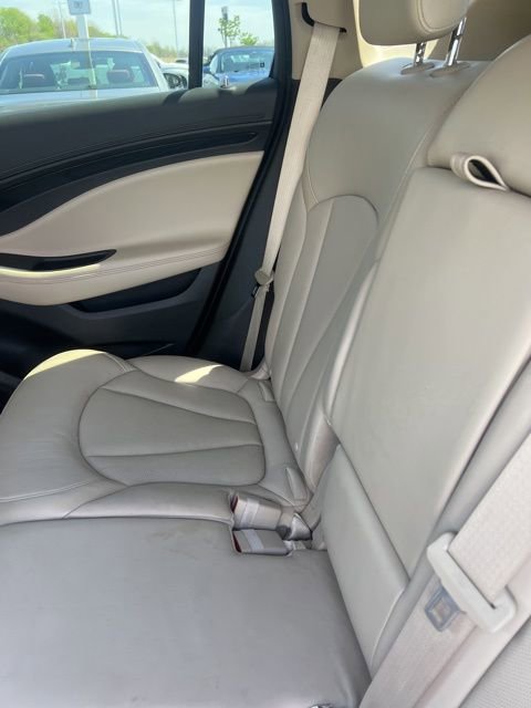 Used 2016 Buick Envision Premium AWD/4WD image 13