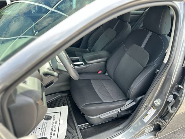 Used 2021 Nissan Sentra SV FWD image 12