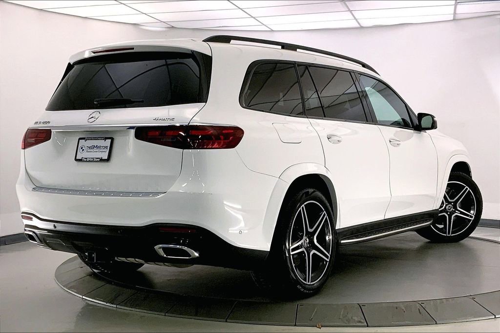 Used 2024 Mercedes-Benz GLS 450 4MATIC image 12