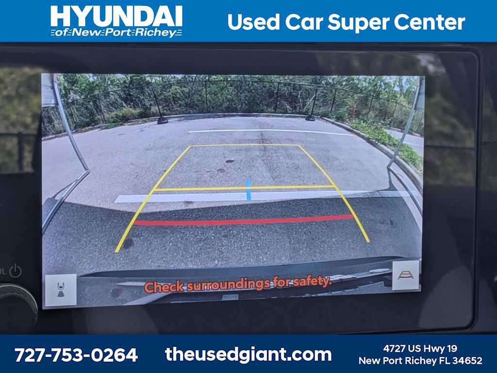 Used 2024 Toyota RAV4 XLE w/ Convenience Package image 27