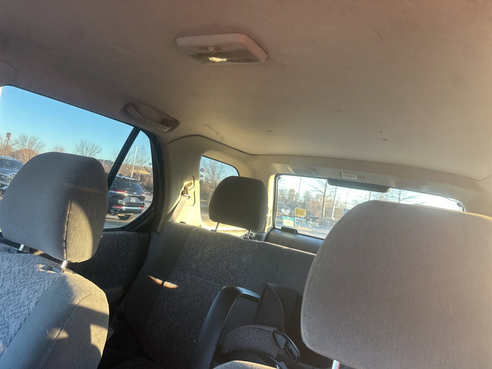 Used 2002 Isuzu Rodeo LS image 12