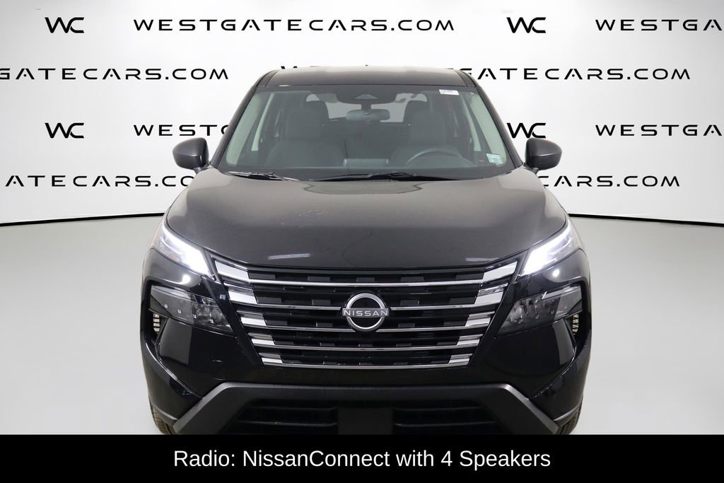 Used 2025 Nissan Rogue S video 2