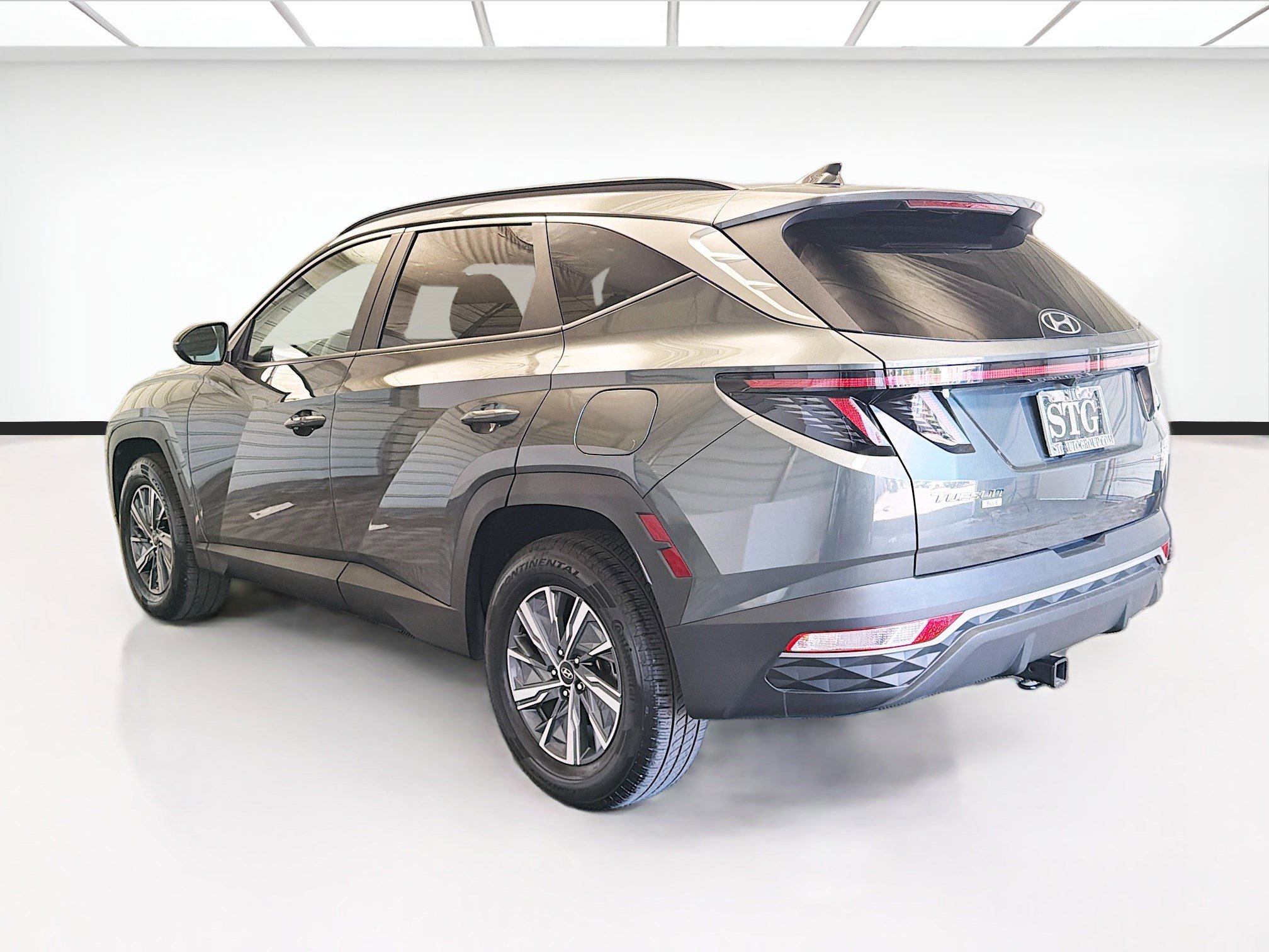 Used 2023 Hyundai Tucson Blue AWD/4WD image 6