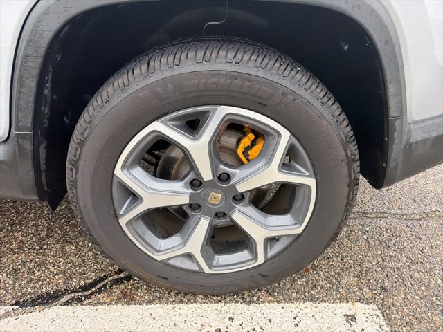 Used 2023 Rivian R1T Adventure AWD/4WD image 8