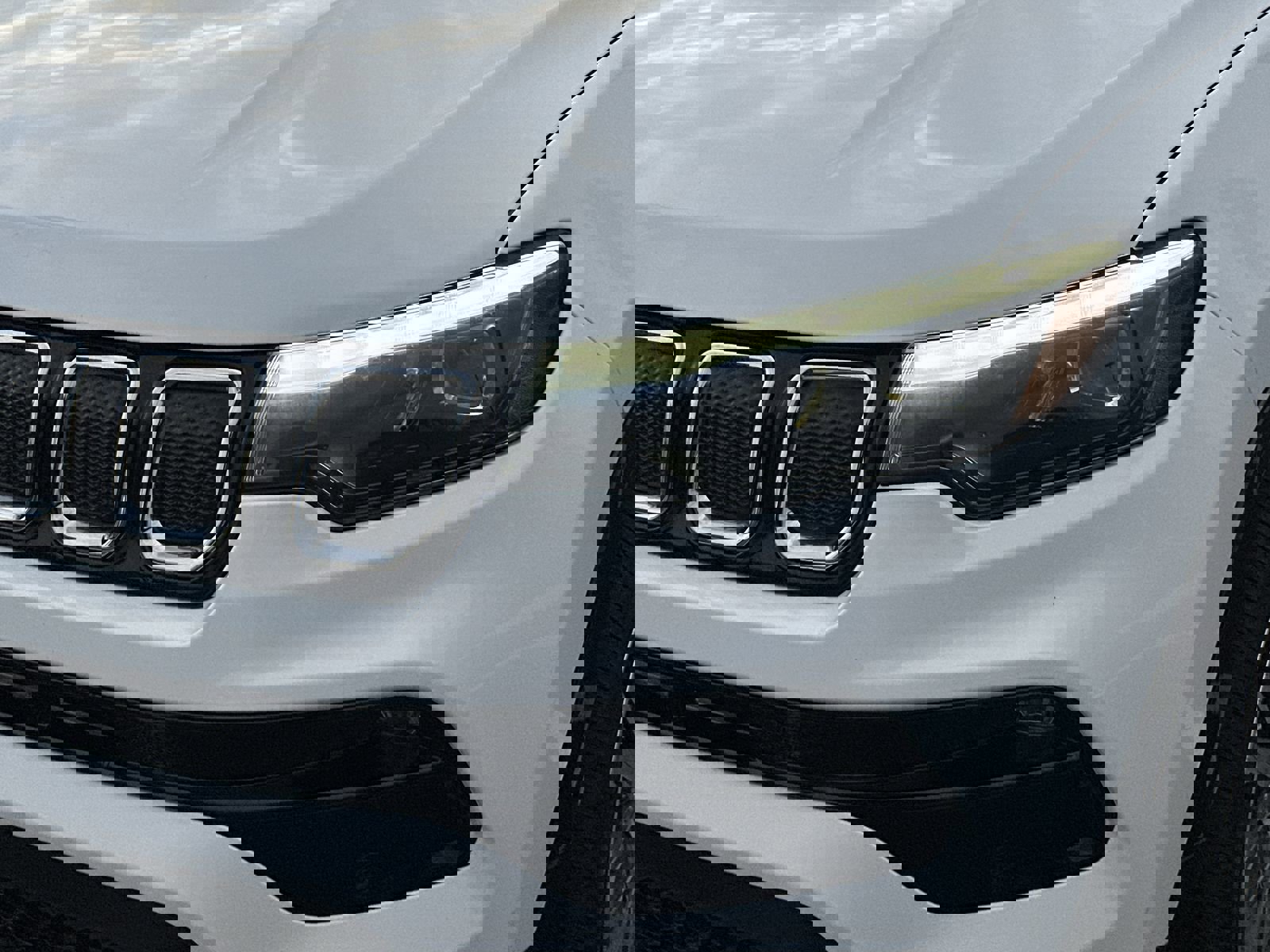 Used 2022 Jeep Compass Limited w/ Elite Group image 11