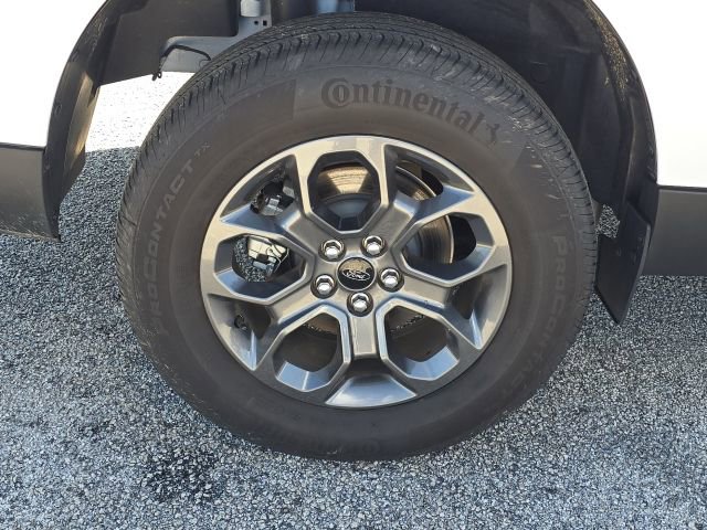 Used 2024 Ford Maverick XLT image 12