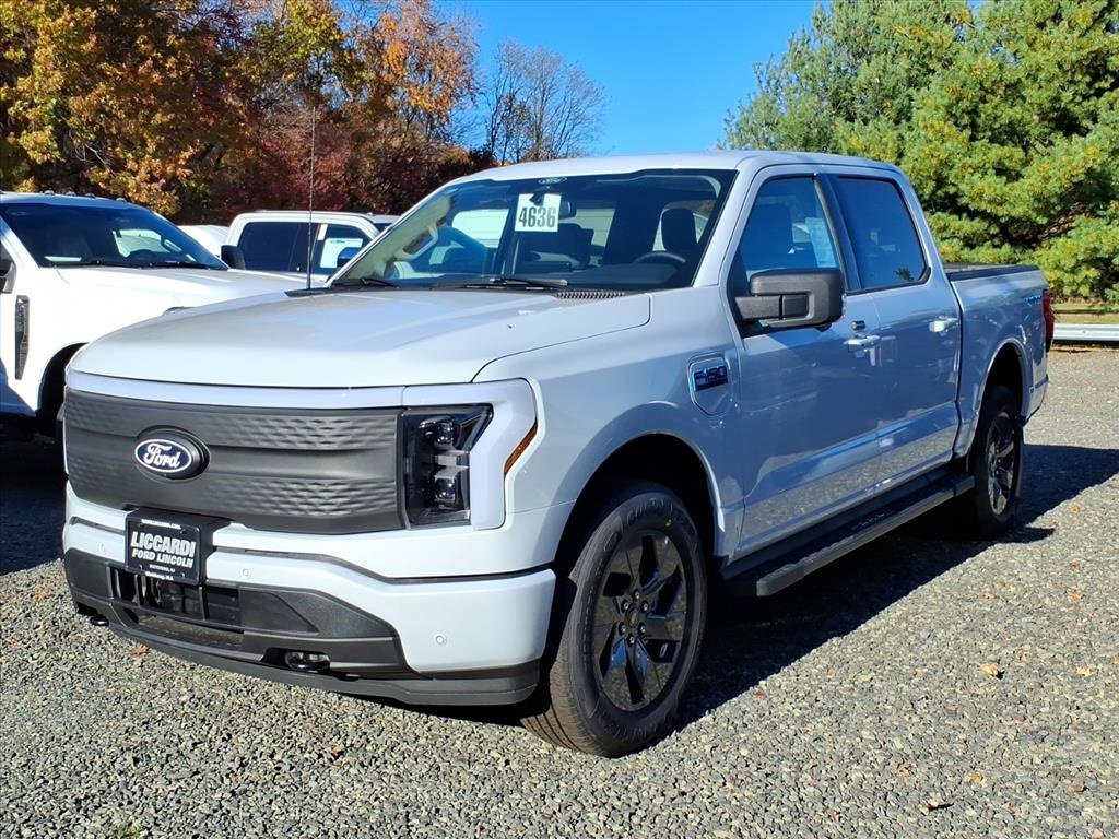 New 2025 Ford F150 Lightning Flash image 3