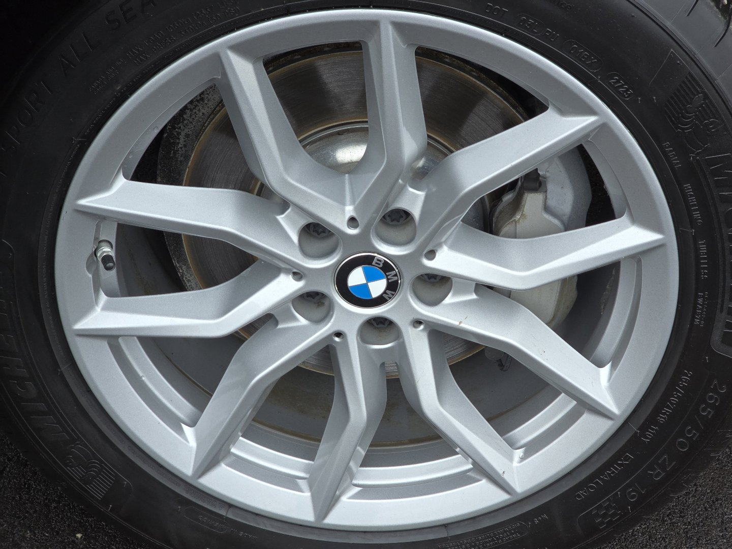 Used 2020 BMW X5 xDrive40i w/ Executive Package image 20