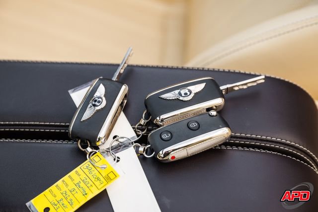 Used 2015 Bentley Continental GT image 79