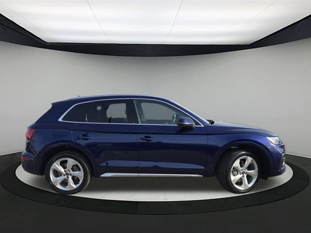 Used 2021 Audi Q5 Premium Plus w/ Premium Plus Package image 8