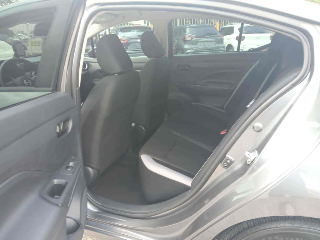 Used 2025 Nissan Versa S w/ Trunk Package FWD image 11