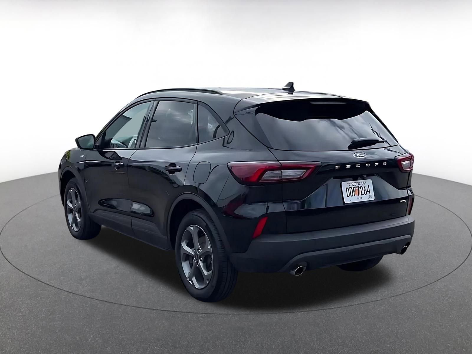 Used 2025 Ford Escape ST-Line image 11