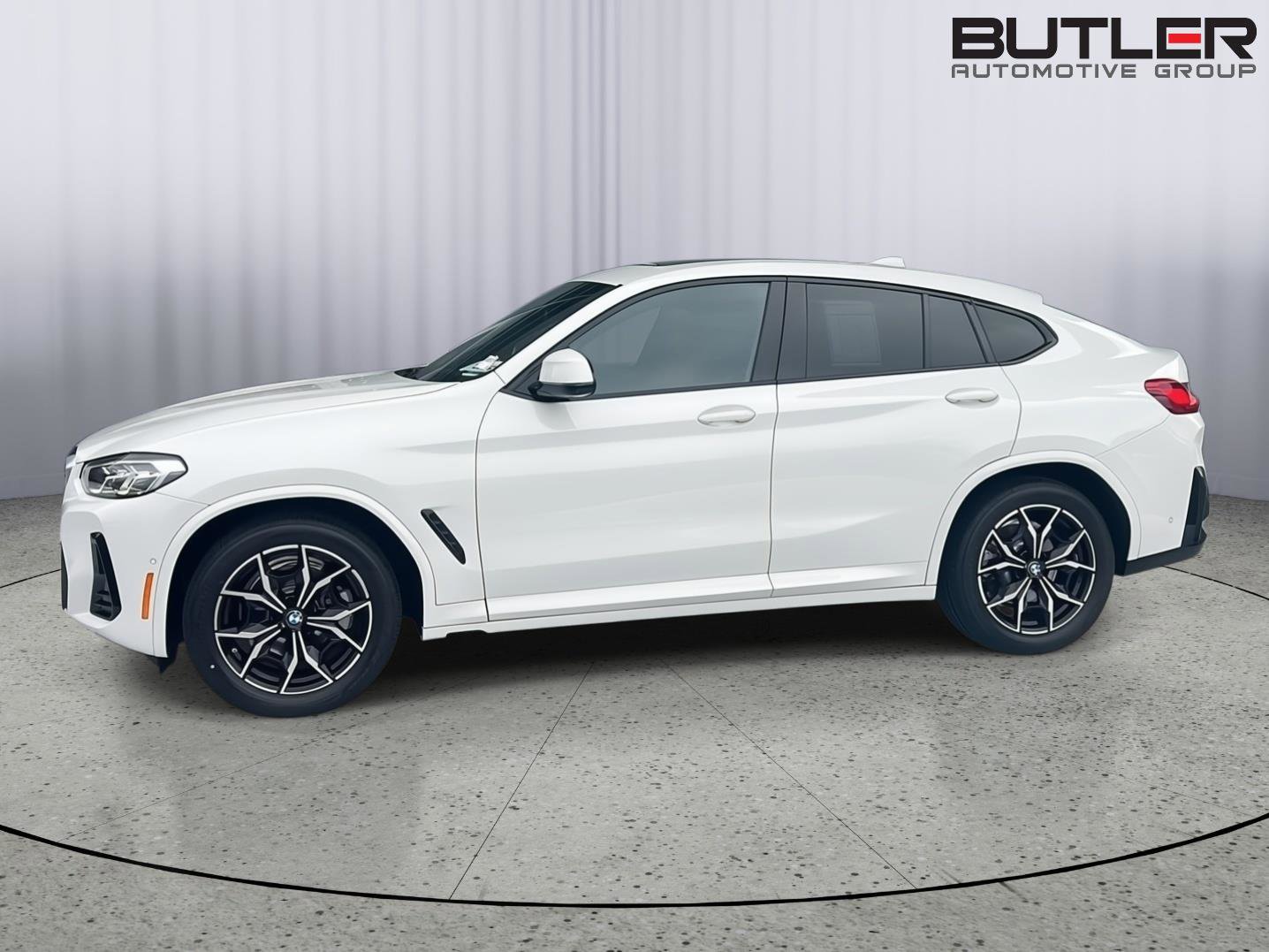 Certified 2022 BMW X4 xDrive30i w/ M Sport Package 2 image 3