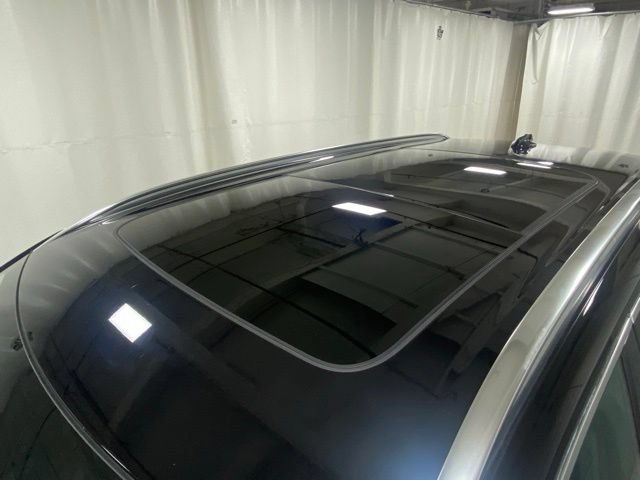Used 2023 Volvo XC90 B5 Core w/ Protection Package Premier AWD/4WD image 5