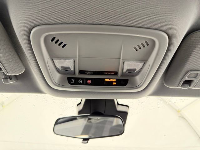 Used 2017 Chevrolet Volt LT w/ Comfort Package FWD image 37