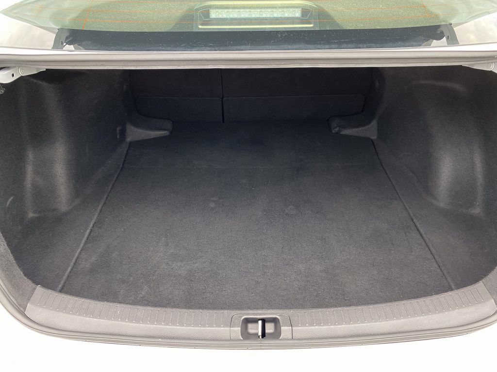 Used 2025 Toyota Corolla LE FWD image 39