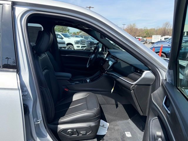 New 2026 Jeep Grand Cherokee Limited AWD/4WD image 30