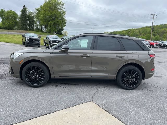 New 2025 Lincoln Corsair Reserve w/ Equipment Group 202A AWD/4WD image 6